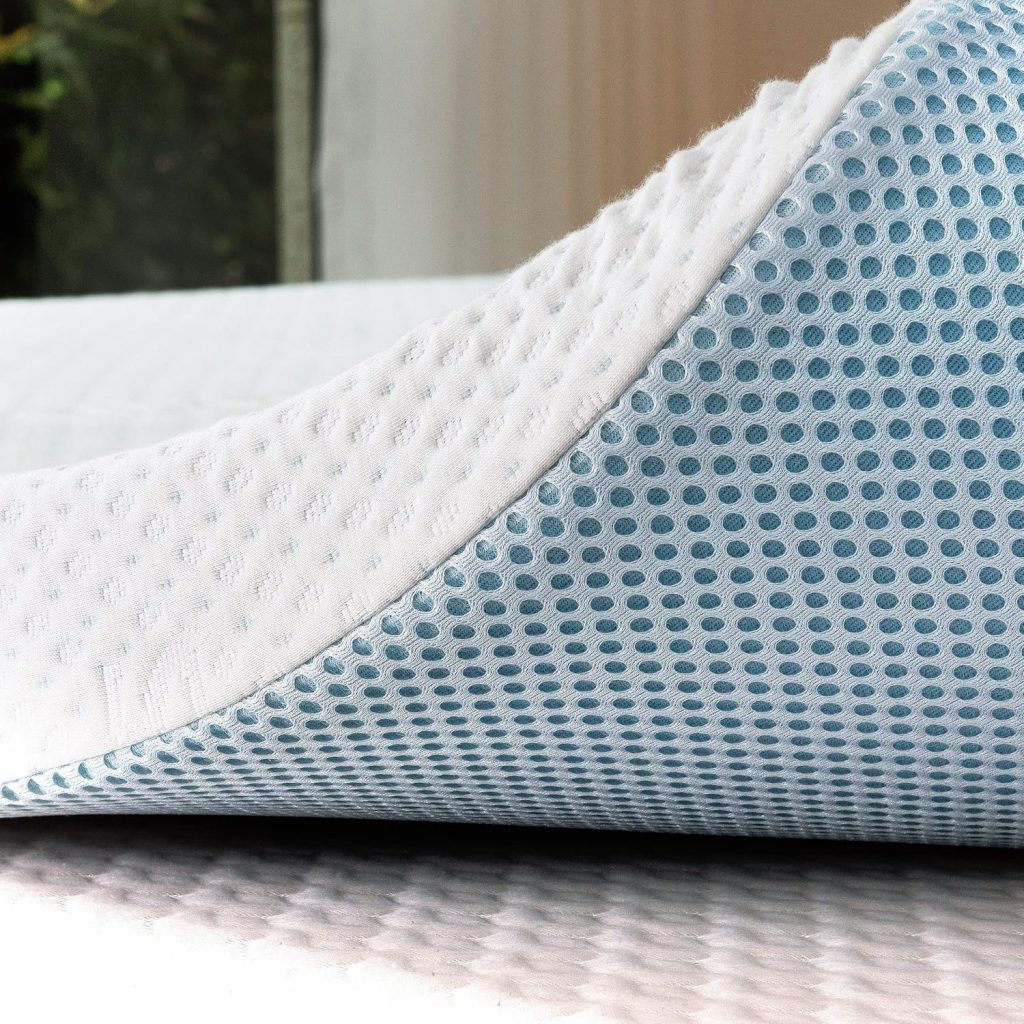 Subrtex Matratzenauflage aus Memory-Schaum mit Bambus-Bezug Topper – Nahaufnahme von Bezug und Materialstruktur