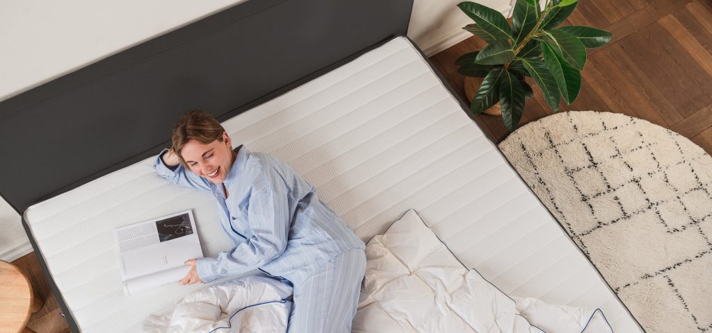 Bruno Hybrid Matratze im eingerichteten Schlafzimmer