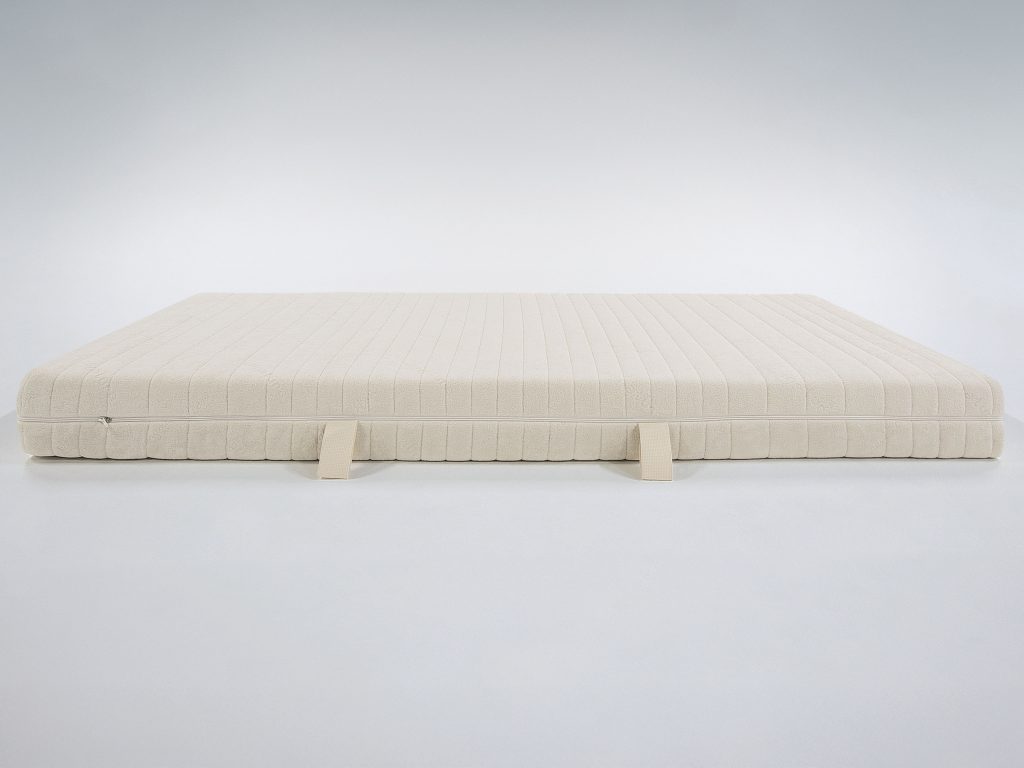 allnatura Naturlatex-Matratze Sanastar-Comfort - Produktfoto auf weißem Hintergrund