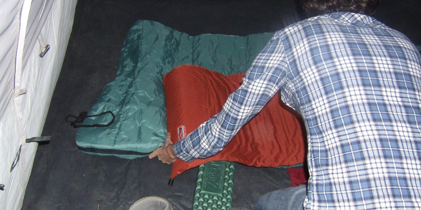 Campingmatratze Test: Die besten Modelle für Zelt und Wohnmobil