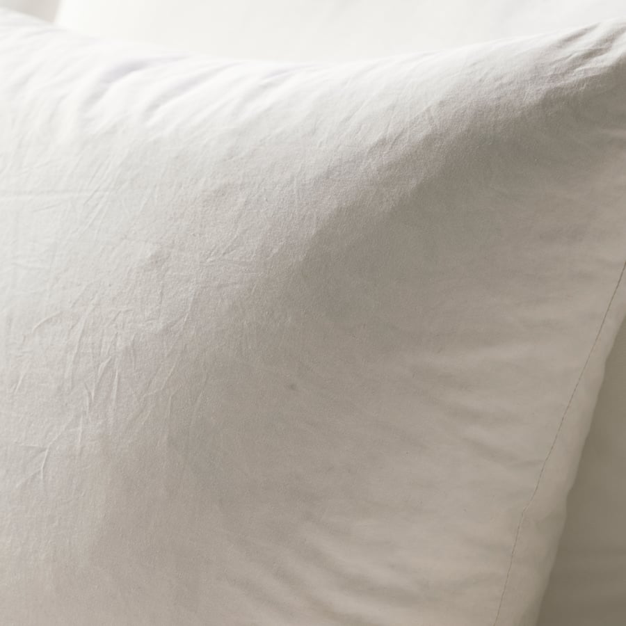 IKEA FJÄDRAR Innenkissen – Nahaufnahme des Baumwollbezugs
