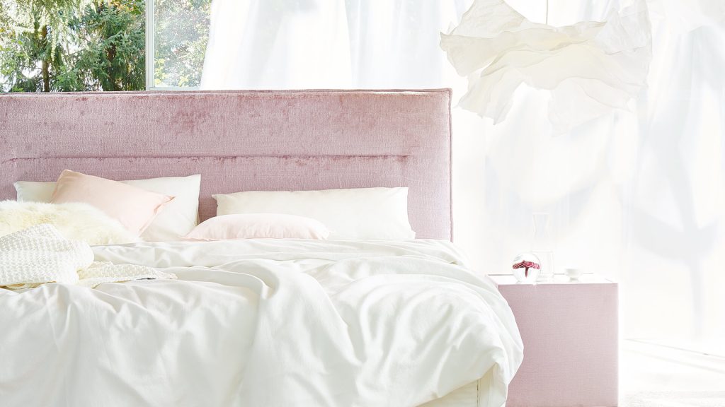 Joka Boxspringbett Capri – Kopfhaupt mit dreiseitiger Biese und Tiefheftung