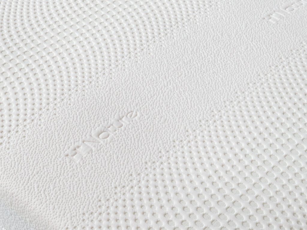 H+ Manufaktur Nature Comfort Taschenfederkernmatratze – Nahaufnahme des Bezugsstoffs