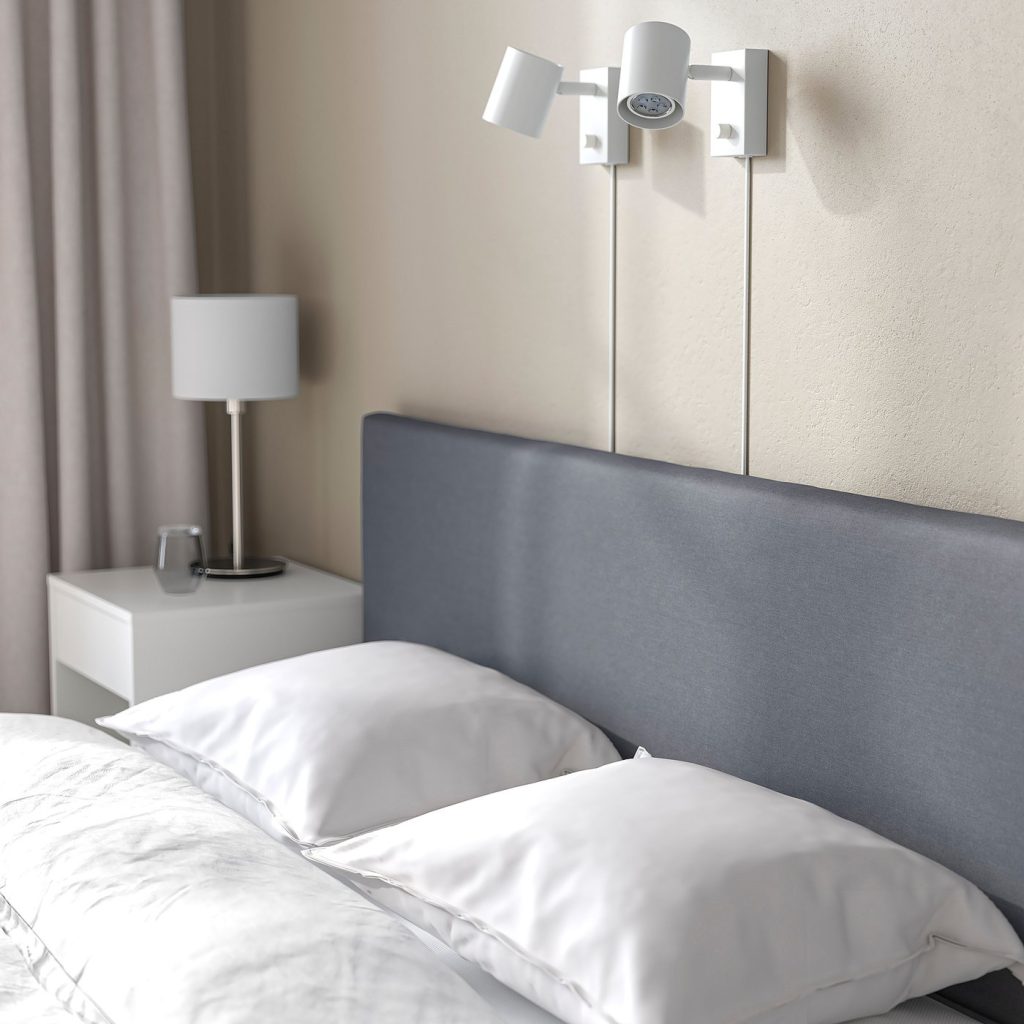 IKEA SÄBÖVIK Boxbett mit gepolstertem Kopfteil und Leselampe
