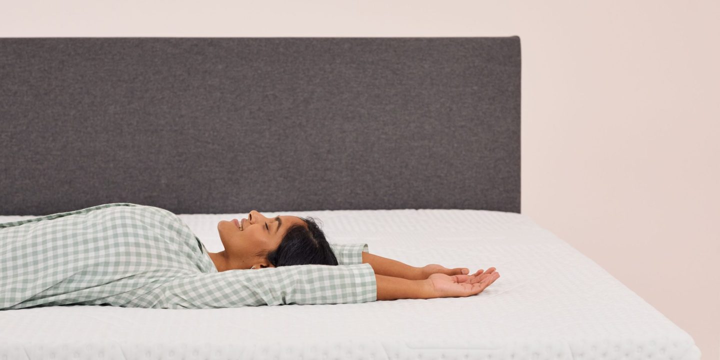 Topper für harte Matratzen Test: Die besten weichen Modelle