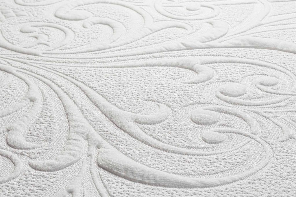 Sealy Hybrid Style – Detail der gemusterten Bezugsoberfläche